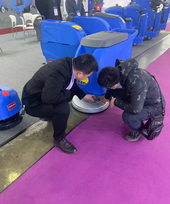 宁夏小型电动洗地机是否适合用于环卫保洁